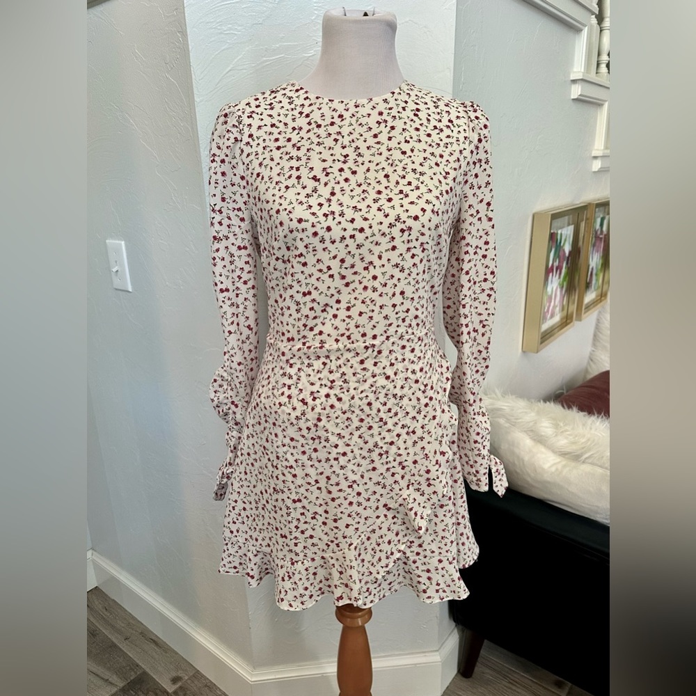 NEW 1. State GORGEOUS white floral wrap dress - senior photo or bridal DRESS - Picture 3 of 11